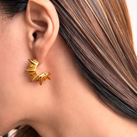 Orecchini a Bottone a Raggio di Sole in Rame Placcato Oro 18K Vintage per Donna Orecchini a Punta a Forma di C Retrò