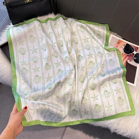 Foulard Quadrato Elegante Satin Poliestere Stampato Sciarpa Da Collo Leggera Moda Versatile Per Donne