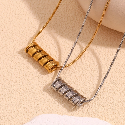 Collar Con Colgante De Cilindro En Espiral Para Mujer Acero Inoxidable Chapado En Oro De 18K Cadena De Serpiente Joyería
