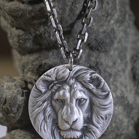 Lion Head Pendant Necklace Zinc Alloy Relief Vintage Hip Hop Jewelry Gift For Men
