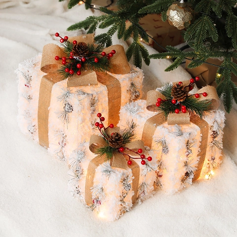 Scatole Regalo Decorazioni Natalizie Luci LED Bagliore Ferro Tessuto Pigne Bacche Plaid Stile Nordico Festa
