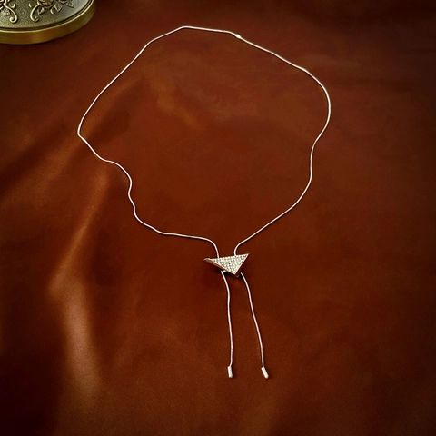 Legierung Strass Dreieck Anhänger Y Form Kette Lange Verstellbare Pulloverkette Für Damen Geometrischer Minimalistischer Schmuck