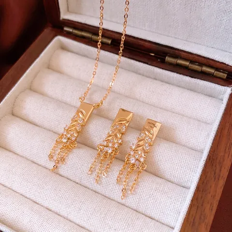 Collana E Orecchini Con Nappa A Spiga Di Grano Con Perno In Argento Rame Placcato Oro Zircone Moda Di Lusso Donne