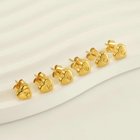 Orecchini A Lobo Con Iniziale A Cuore Acciaio Inossidabile Placcato Oro 18K Lettera Alfabeto Gioielli Minimalisti Di Tendenza