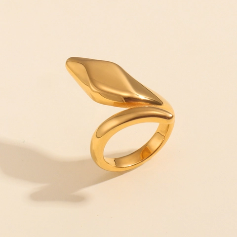 Exaggerated Snake Shaped Stainless Steel Open Ring For Women 18K Gold Plated Adjustable Animal Finger Ring Statement Jewelry