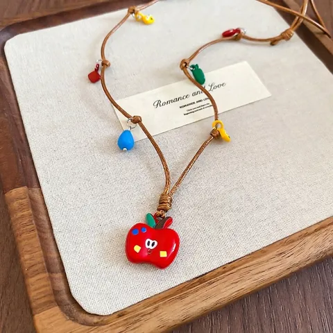 Collana Con Ciondolo A Mela Rossa Carina Catena In Corda Intrecciata Marrone Lunga Ciondoli Frutta Colorati Gioielli Estetici Per Donne