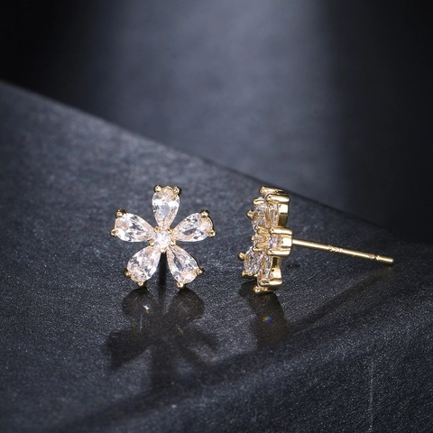 Pendientes de Botón de Cobre Elegante Forma de Flor Con Incrustación de Strass Poste de Plata de Ley 925 Oro Pendientes Florales para Mujer Joyería Diaria