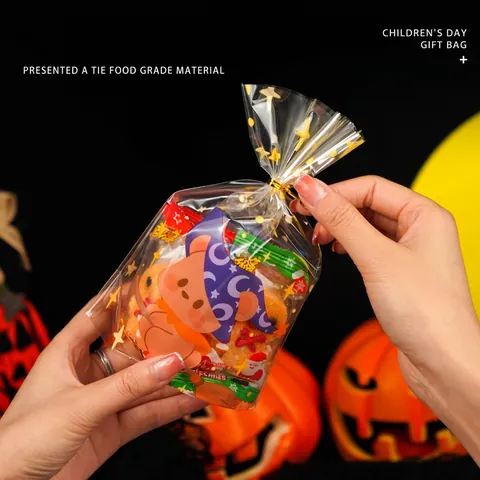 Sacs Cadeaux Plastique Givré Pochette Debout Avec Attaches Pour Bonbons Snack Noël Halloween Fête Motif Dessin Animé