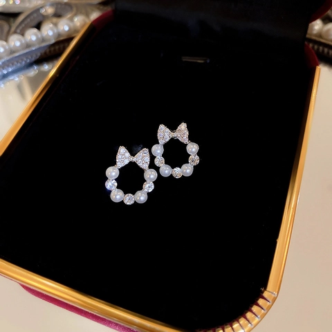 Bowknot Imitation Artificial Pearl Circle Stud Earrings With Zircon Inlaid Copper Body And Silver Earring Post For Women Elegant