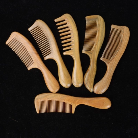 Natural Green Sandalwood Hair Comb Anti Static Wooden Scalp Massage Tool Handmade Traditional Thickened Haircare Accessory