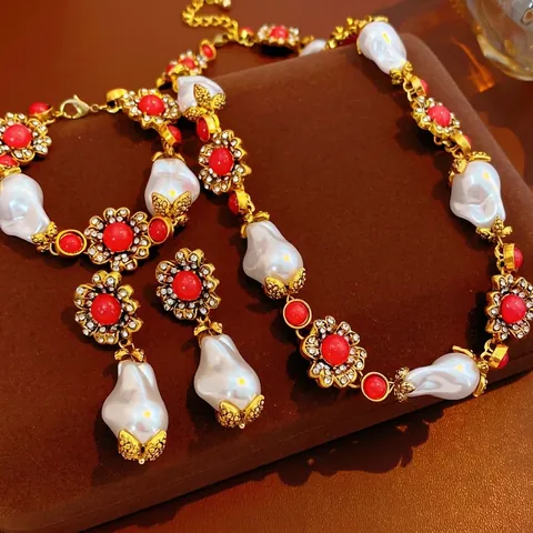 Vintage Flower Jewelry Necklace Bracelet Earrings With Imitation Artificial Baroque Pearl Rhinestone Alloy And Silver Earring Post