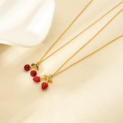 Collier Pendentif Fruits Acier Inoxydable Plaqué Or 18K Cerise Fraise Émail Frais Doux Bijoux Pour Femmes