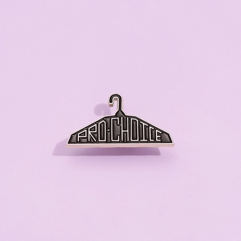 Creative Enamel Clothes Hanger Pin Alloy Pro-Choice Letter Brooch Personality Metal Badge For Women Men Daily Decoration
