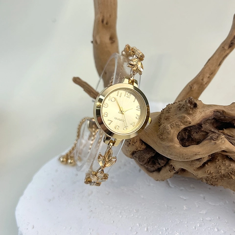 Vintage Women Quartz Bracelet Watch Rhinestone Leaf Adjustable Alloy Chain Watch Fashion Jewelry Wristwatch For Party Gift