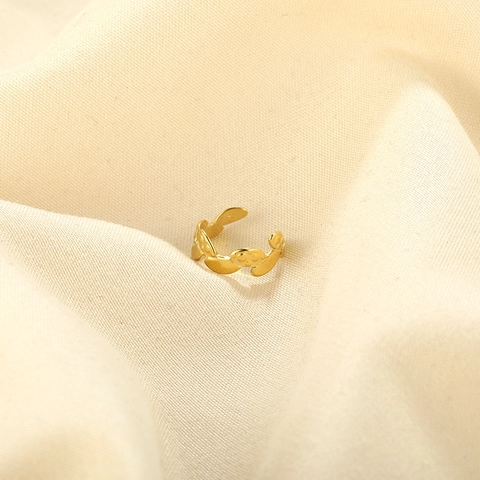 Korean Style Geometric Stainless Steel Leaf Shape Ear Clip Gold Plated Minimalist High End Fashion Jewelry For Women