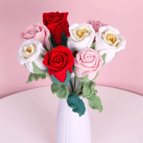 Handmade Crochet Knitted Rose Flowers Yarn Artificial Floral Stems For Valentine's Day Gifts Wedding Home Decor Aesthetic