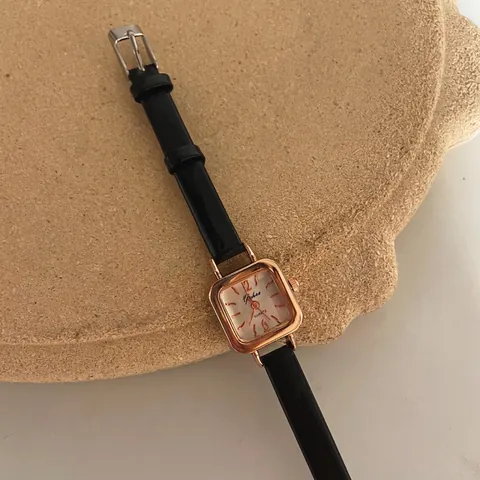 Orologio Al Quarzo Quadrato Vintage Da Donna Cassa In Lega Oro Rosa Cinturino In Ecopelle Sottile Elegante Minimalista