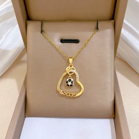 Herz Fußball Anhänger Halskette Edelstahlkette Mit Mikro Pave Strass Kupfer Eleganter Schmuck Für Damen
