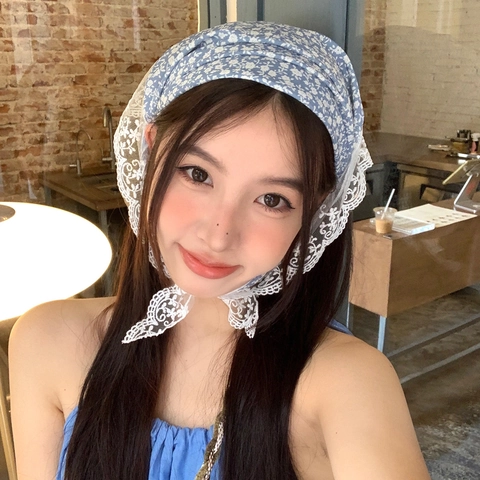 Floral Bandana Headscarf For Women Retro Lace Trim Triangle Scarf French Style Head Wrap Sweet Hair Accessory