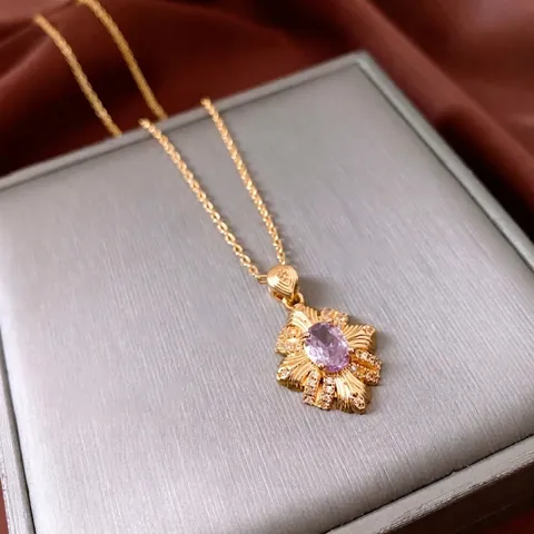 Vintage Anhänger Halskette 14 Karat Vergoldetes Kupfer Ovaler Lila Zirkon Sonnenblumen Design Edler Nischenschmuck Für Damen