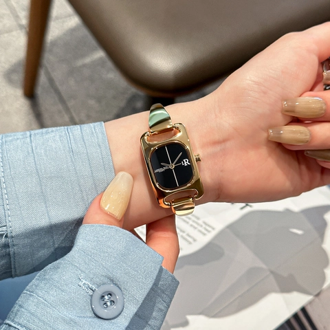 Elegant Women Square Quartz Wristwatch Stainless Steel Waterproof Fashion Minimalist Casual Ladies Watch