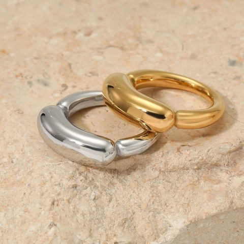 Anello a Cupola Spessa in Acciaio Inossidabile Minimalista per Donna Placcato Oro Argento Lucido Gioielli da Dito di Design Creativo