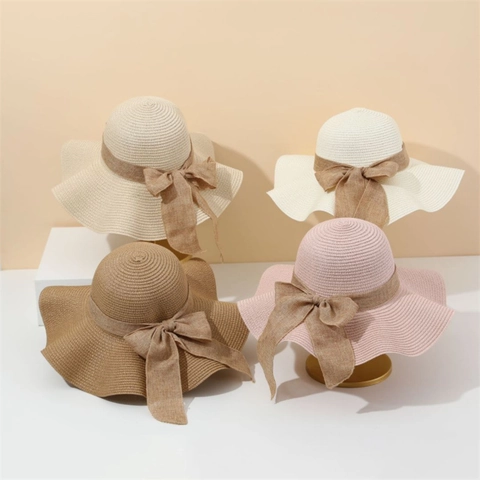 Women Wide Brim Straw Hat Elegant Woven Beach Sun Hat With Linen Bow Ribbon Summer Vacation Breathable Wave Edge