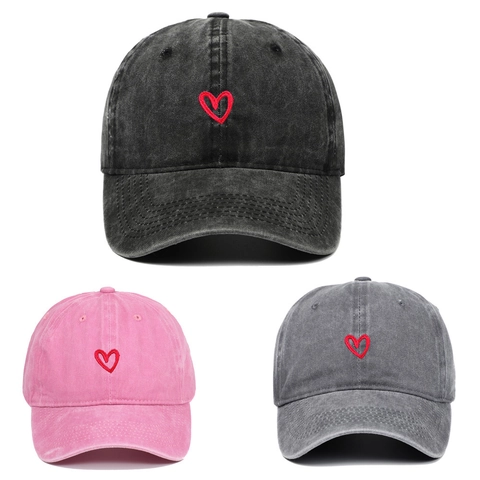 Casquette De Baseball En Coton Lavé Avec Broderie Coeur Rouge Réglable Chapeau Soleil Extérieur Style Vintage