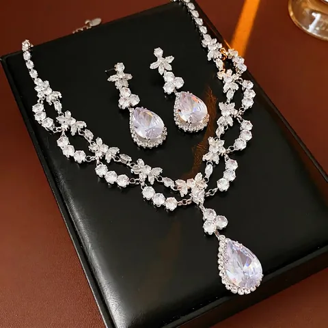 Set Gioielli In Rame E Zircone Collana E Orecchini Pera Goccia D'acqua Fiore Stile Palazzo Retrò Matrimonio Per Donna