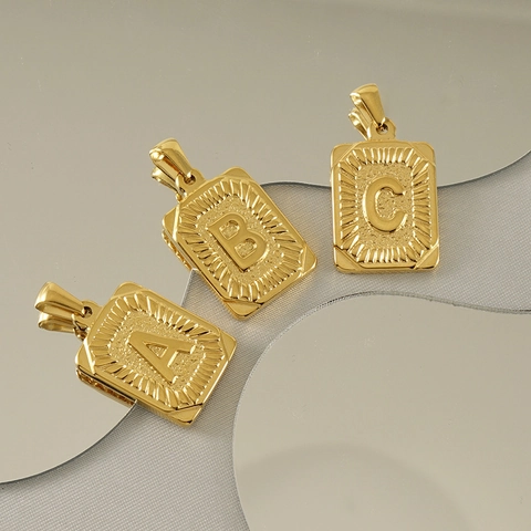 Collar Con Letra Inicial De Acero Inoxidable Chapado En Oro De 18K Colgante Rectangular Textura Radiante Joyería De Moda