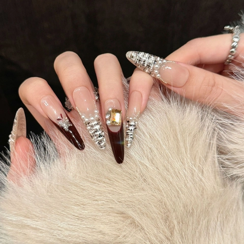 Uñas Postizas Hechas A Mano Ataúd Largo Rojo Borgoña Textura Tweed Perlas Artificiales Pedrería Lujo Estilo Francés