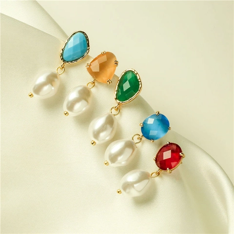 Elegant Copper Baroque Artificial Pearl Drop Earrings Vintage Geometric Rhinestone Inlaid Stud Earrings For Women Jewelry Gift