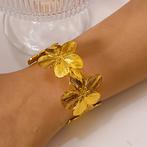 Bloem Open Bangle Roestvrij Staal 18K Verguld Elegant Overdreven High-End Polssieraden Voor Vrouwen