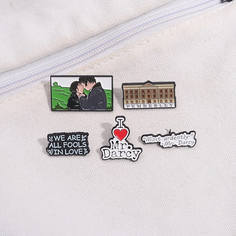 Broche En Email Orgueil Et Préjugés Mr Darcy Pemberley Manor Citation Littéraire Broche En Alliage Pour Vêtements Sac À Dos Accessoire Cadeau