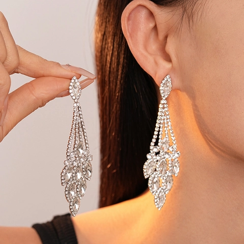 Long Tassel Drop Earrings With Rhinestones And Silver Earring Post Elegant Marquise Leaf Shape For Wedding Party Women
