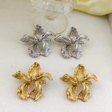 Orecchini A Lobo A Fiore Vintage Design Floreale Iris Acciaio Inossidabile Placcato Oro 18K Gioielli Retro Per Donna