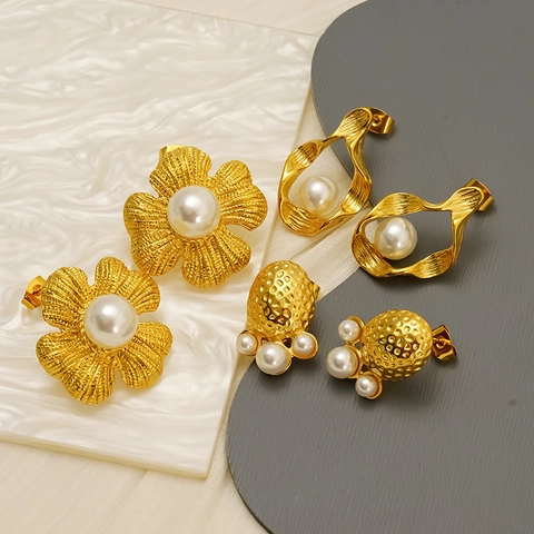 Flower Stud Earrings 304 Stainless Steel 18K Gold Plated Imitation Artificial Pearl Vintage Elegant Geometric Jewelry Women