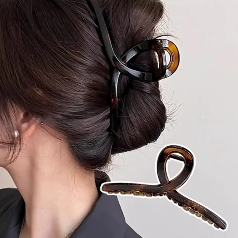 Elegante Große Haarklammer PC Harz Starker Halt Für Dickes Haar Gedrehtes Design Haarschmuck Für Damen