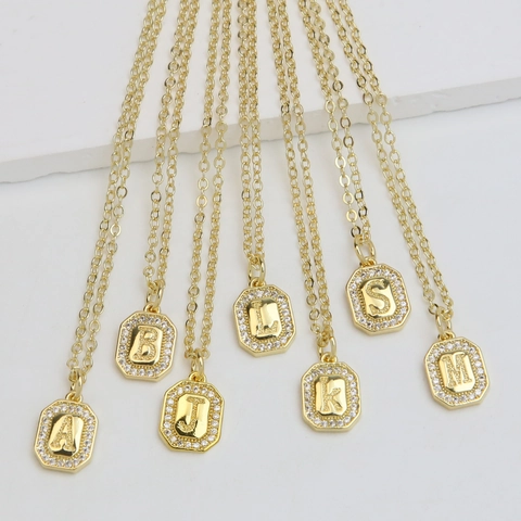 Luxury Brass Gold Plated Square Initial Alphabet Pendant Necklace With Zirconia For Women Unique Letter Clavicle Chain Jewelry Accessory