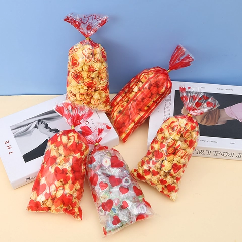 Heart Pattern Transparent Candy Packaging Bags Plastic Cellophane Gift Treat Bags For Valentine Party With Twist Ties
