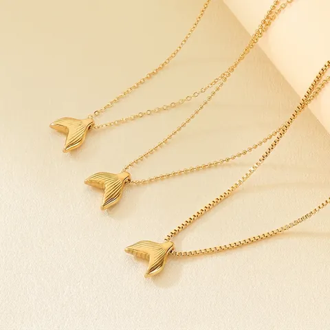 Minimalist Whale Tail Pendant Necklace Stainless Steel Gold Plated Hammered Texture Fashion Elegant Jewelry For Women