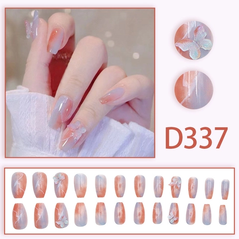 Verlauf Press On Nägel Mit 3D Schmetterling Dekor Lange Sargform Elegante Tragbare Falsche Nägel Für Frauen