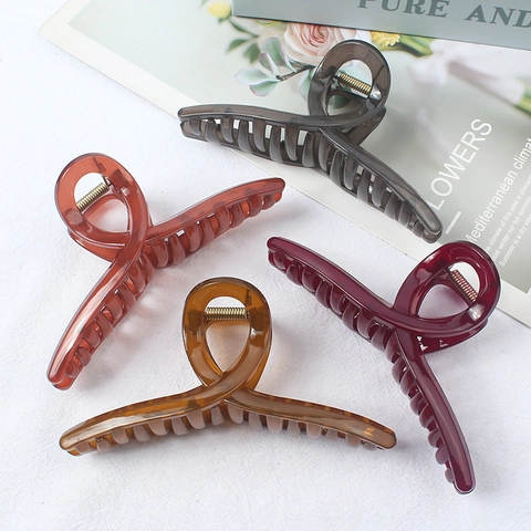 Large Hair Claw Clip Matte Plastic Cross Twist Design Strong Hold Shark Clip For Thick Hair Korean Style Minimalist Women
