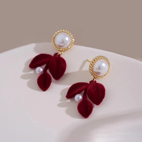 Vintage Koreanische Rot Beflockte Blatt Perle Hängeohrringe Für Damen Elegante Vergoldete Blatt Drop Ohrringe Party Schmuck