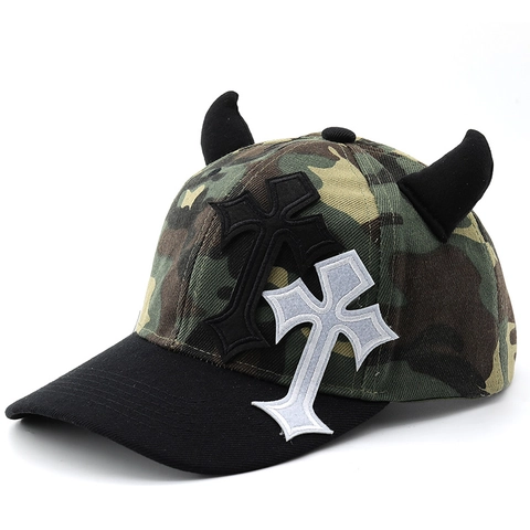 Gorra De Béisbol De Camuflaje Gótica Con Cuernos De Diablo Y Parche De Cruz Algodón Ajustable Punk Streetwear