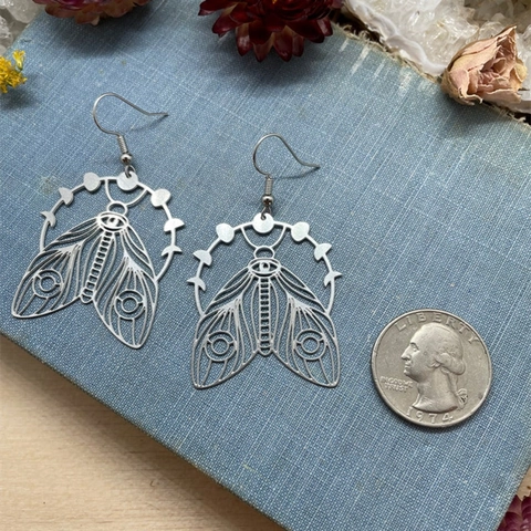Pendientes Colgantes De Polilla Fase Lunar Aleación Tono Plateado Gótico Bohemio Joyería Para Mujeres