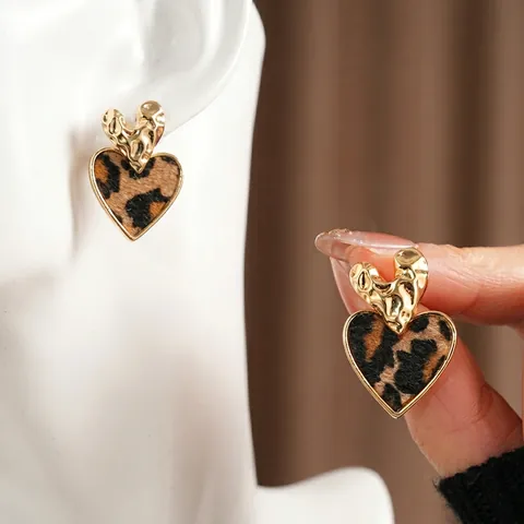Vintage Heart Square Leopard Print Earrings With Silver Earring Post Alloy Hammered Metal Retro Fashion Jewelry For Women
