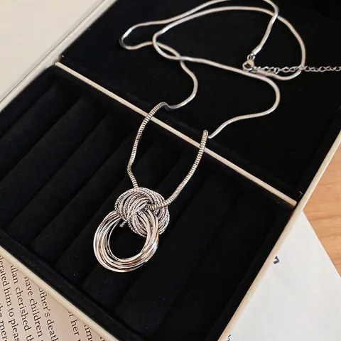 Lange Truiketting Halsketting Multi Ring Verstrengeld Koperen Slangenketting Minimalistisch Geometrische Moderne Sieraden Dames