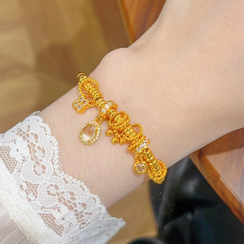 Pulsera De Cuentas De Cobre Chapada En Oro Vintage Con Trébol De Diamantes De Imitación Y Dijes De Gema Ovalada Para Mujer