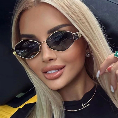 Lunettes de Soleil Femme Métal Irrégulier Polygone Mode Géométrique Branches Larges Lunettes de Soleil UV400 Personnalisées